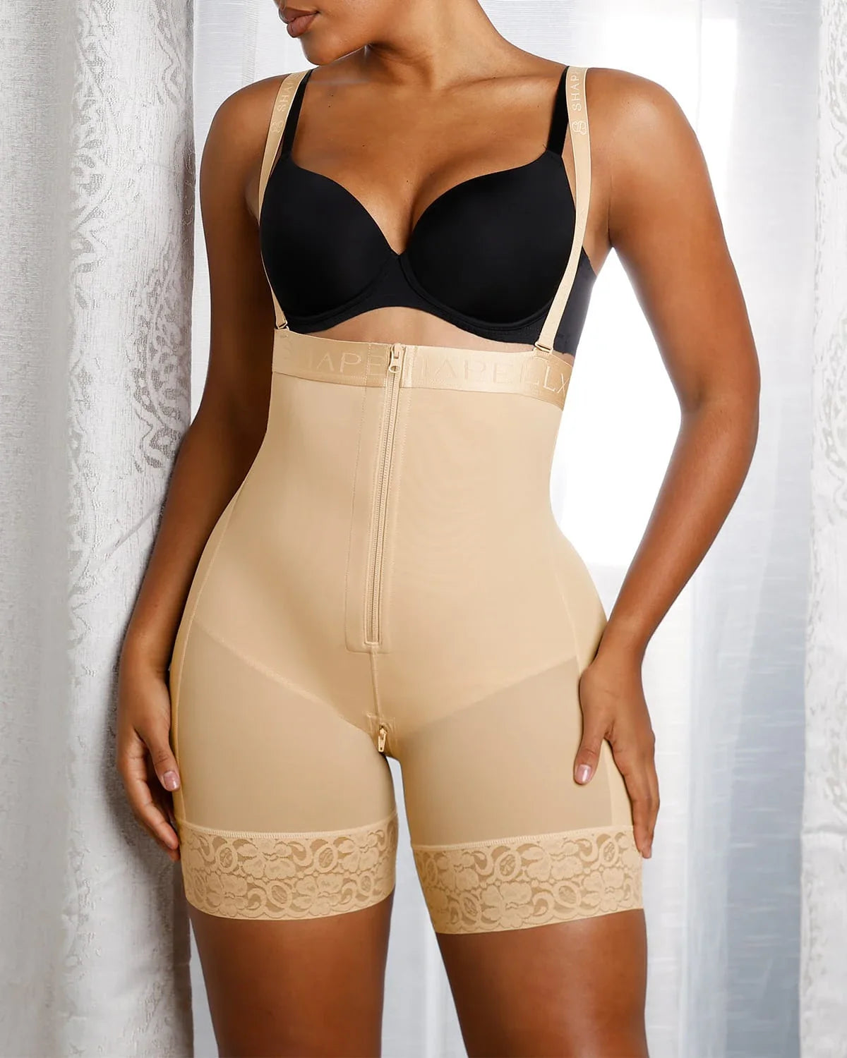 AirSlim® Firm-Tummy Compression Shaping Shorts