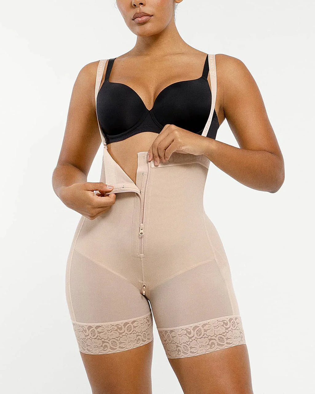 AirSlim® Firm-Tummy Compression Shaping Shorts