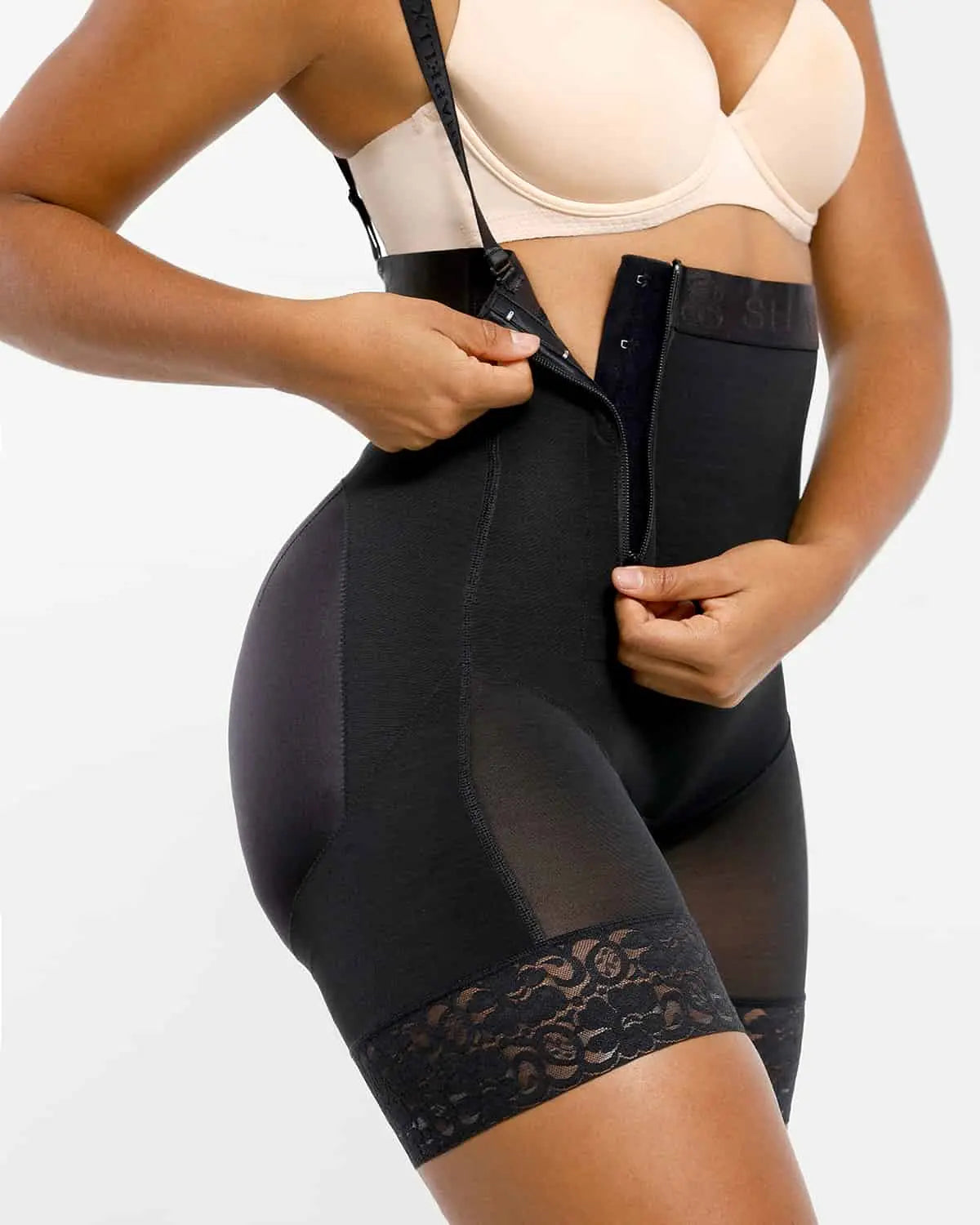 AirSlim® Firm-Tummy Compression Shaping Shorts