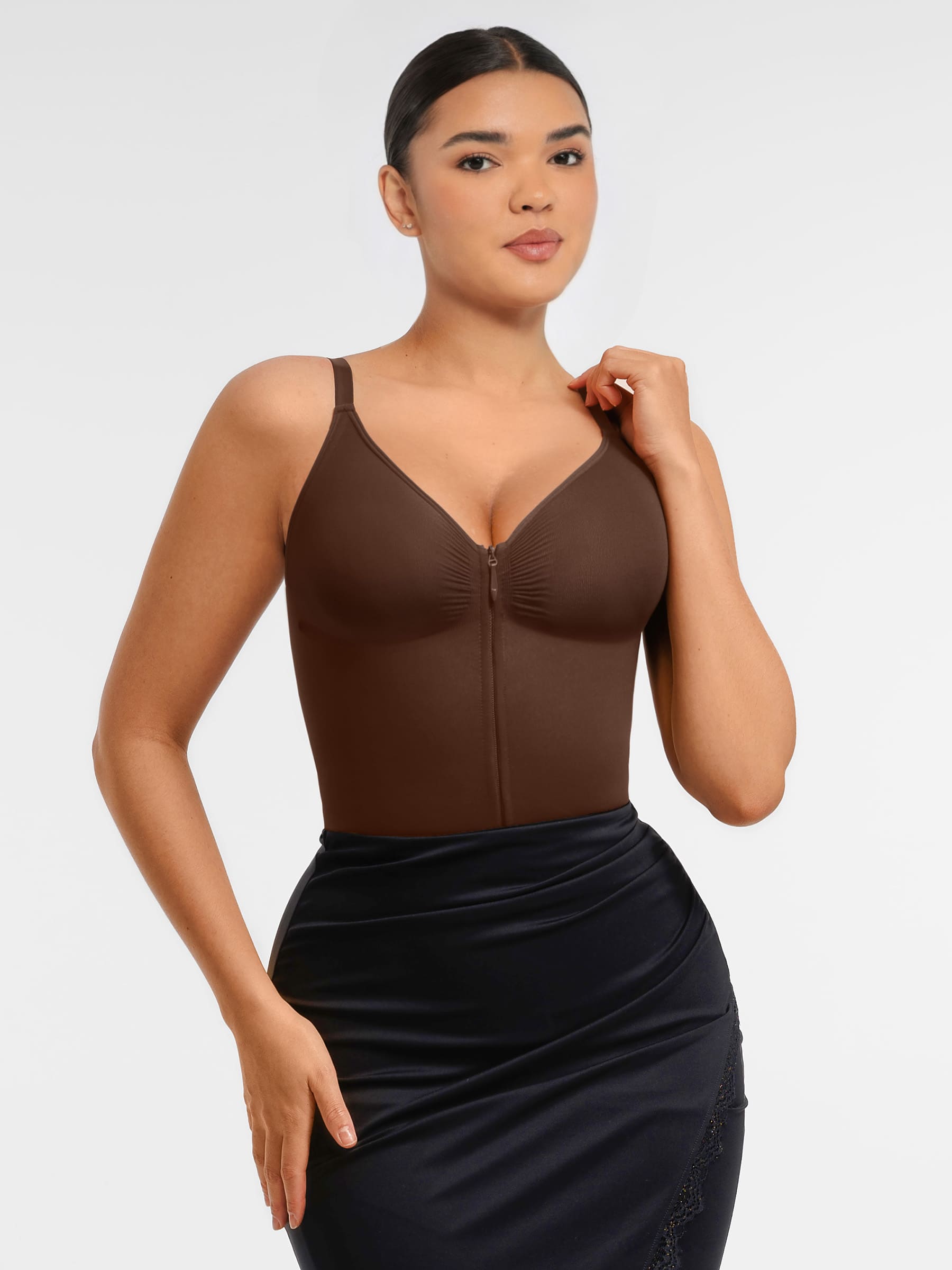 Women's Bodysuit – Seamless Plunge Chest Support with Internal Clips Shapewear