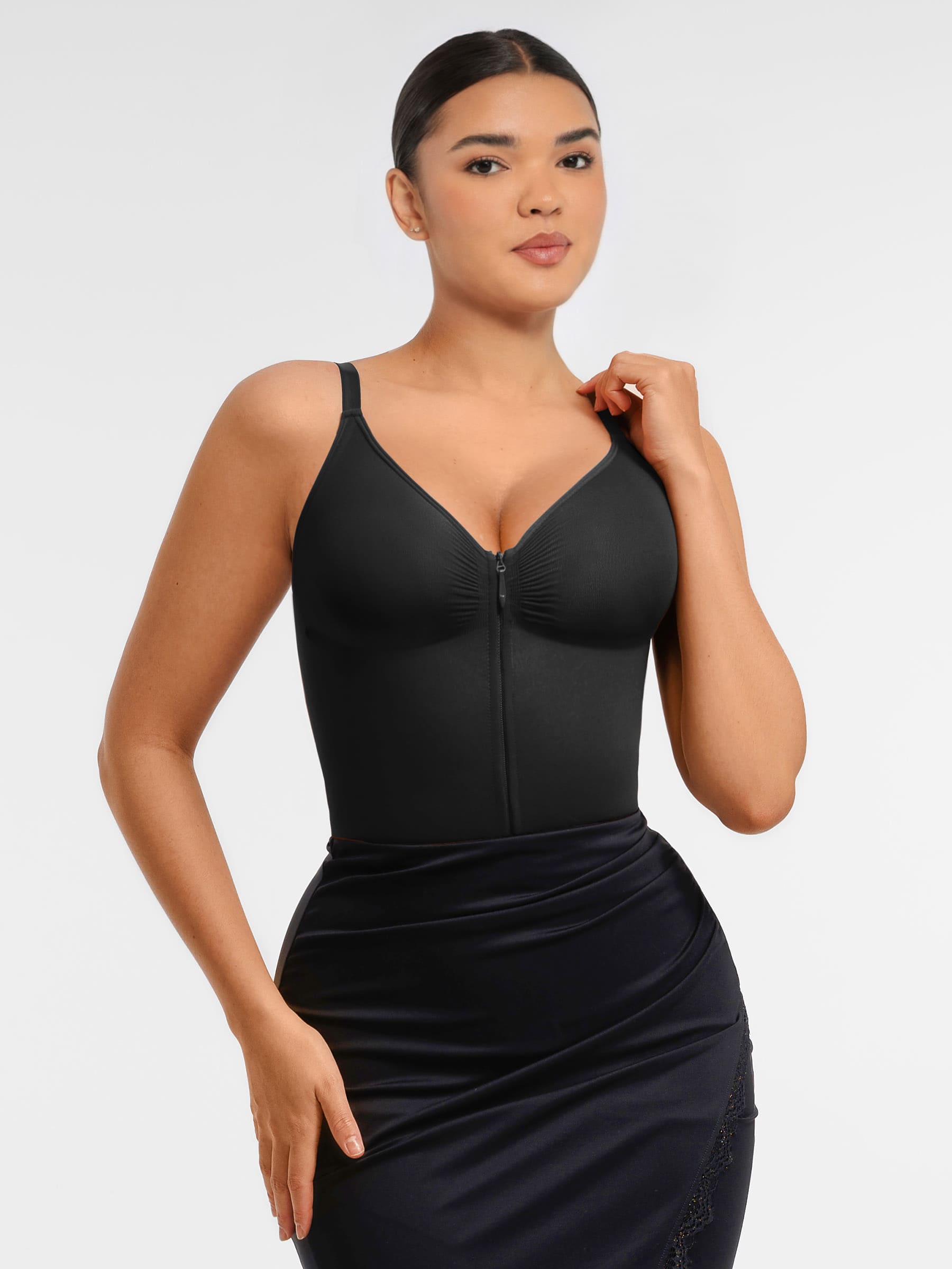 Women's Bodysuit – Seamless Plunge Chest Support with Internal Clips Shapewear