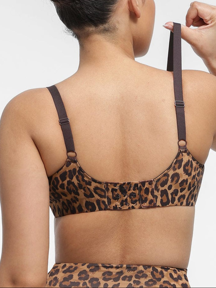 Women's Bralette – Seamless Underarm Smoothing V-Neck with Adjustable Straps